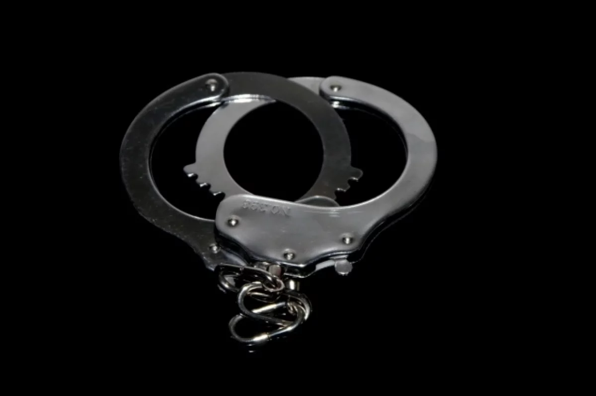 
        &laquo;Ты кого толкнул, мясо?&raquo; Чемпион мира по боксу избил ветерана СВО    