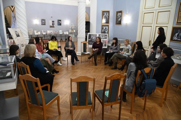 В театре Тинчурина состоялось второе занятие проекта &laquo;Школа журналистики&raquo;