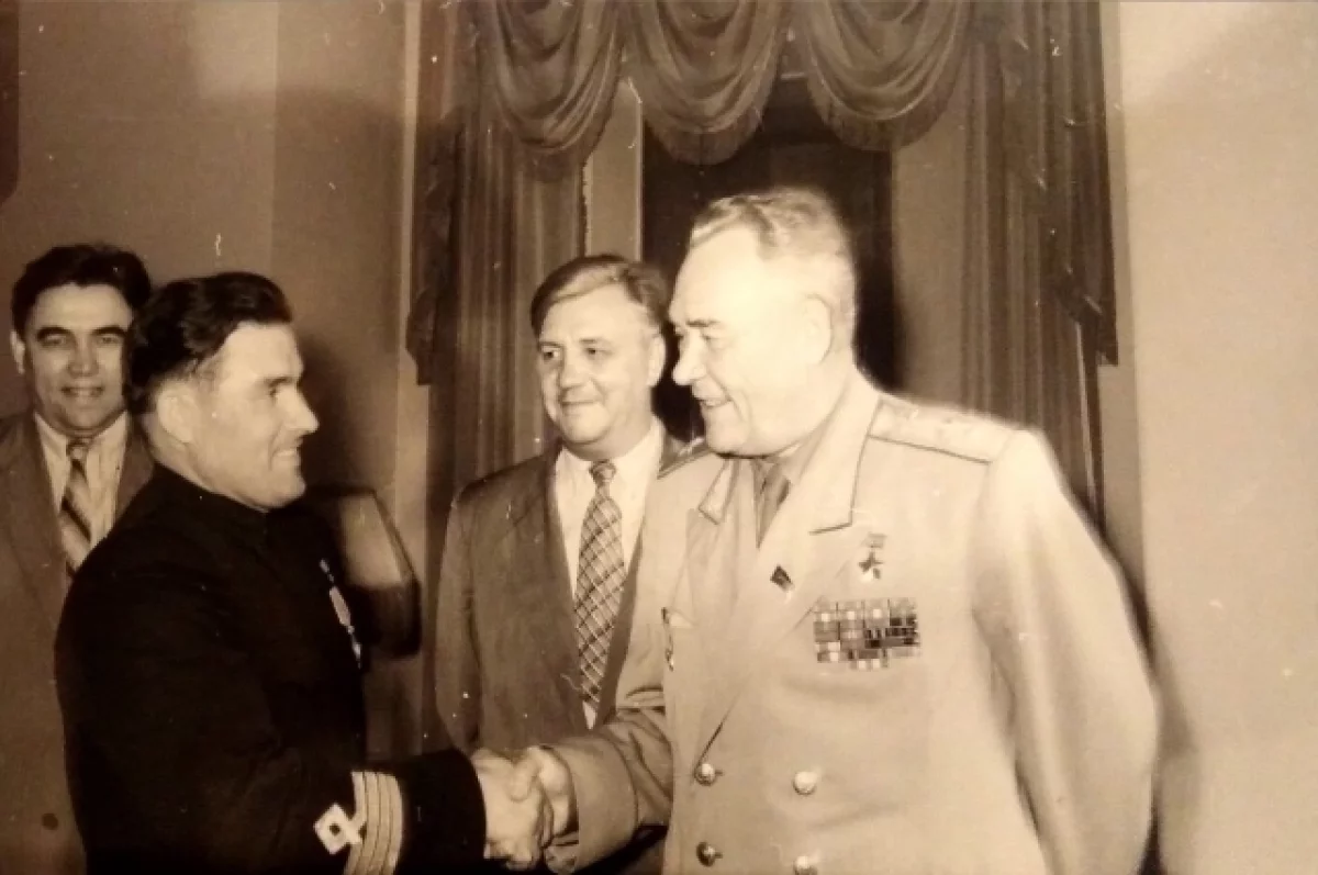 
        Всем бедам вопреки. Вымыслы и правда о легендарном летчике Михаиле Девятаеве    