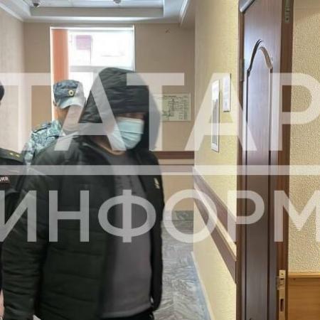 В суд Казани доставили таксиста, сбившего 11 человек возле остановки на Вишневского