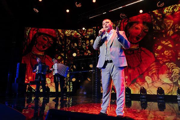 ФОТОрепортаж с гала-концерта фестиваля «Народные жемчужины» ФОТОрепортаж с гала-концерта фестиваля «Народные жемчужины»