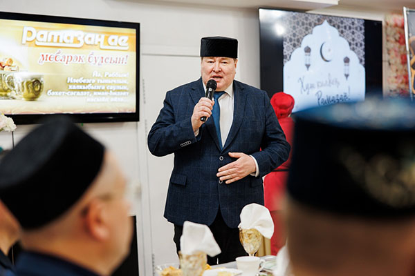 ФОТОрепортаж с ифтара, организованного фондом Рашита Вагапова