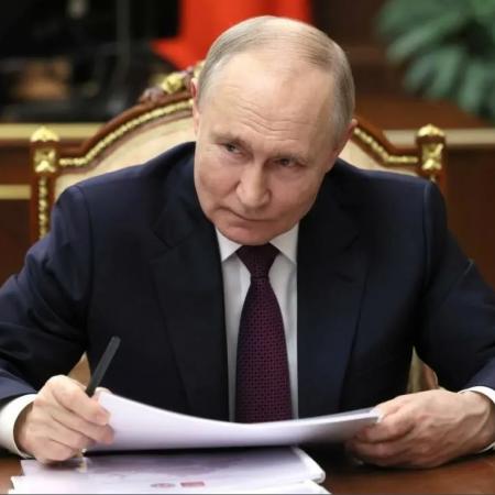 Путин наградил пятерых отличившихся жителей Татарстана