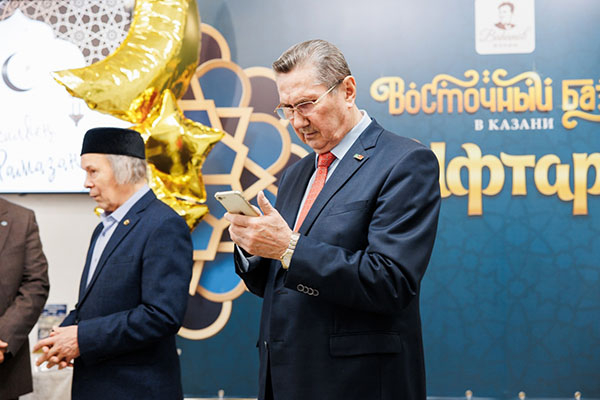 ФОТОрепортаж с ифтара, организованного фондом Рашита Вагапова