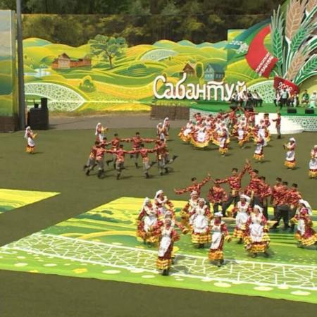 Минниханов утвердил даты проведения Сабантуя и Каравона в Татарстане