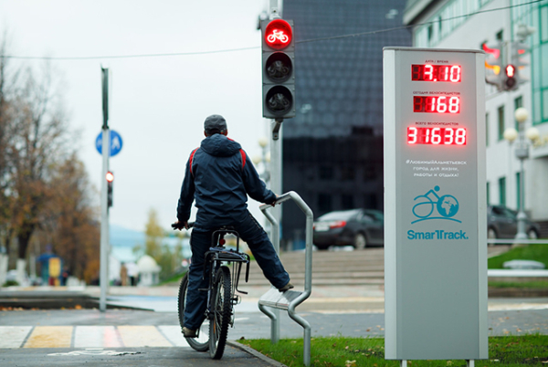 
        Развращаться - плохая примета. В Альметьевске накрыли бордель с подростками    