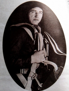 Ректор, музыкант, дебошир? Кем был знаменитый авиастроитель Николай Максимов
Ректор, музыкант, дебошир? Кем был знаменитый авиастроитель Николай Максимов