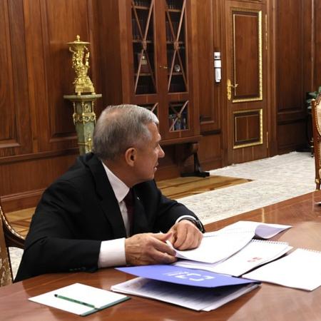 Рустам Минниханов доложил о состоянии сельского хозяйства Республики Татарстан на встрече с Владимиром Путиным