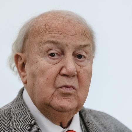 Ушел из жизни известный скульптор Зураб Церетели Ушел из жизни известный скульптор Зураб Церетели