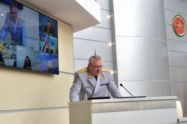 
        Экс-замглавы МВД Татарстана вновь не явился в суд    