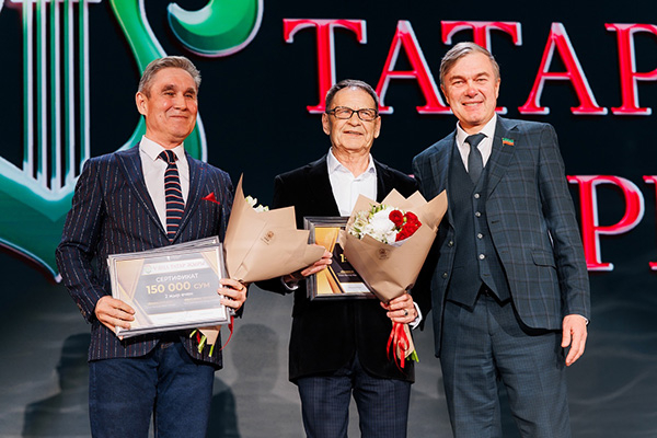 ФОТОрепортаж с гала-концерта «V Яңа татар җыры»