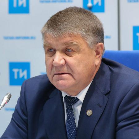 Вячеслав Козлов покинул пост главы Новошешминского района Вячеслав Козлов покинул пост главы Новошешминского района