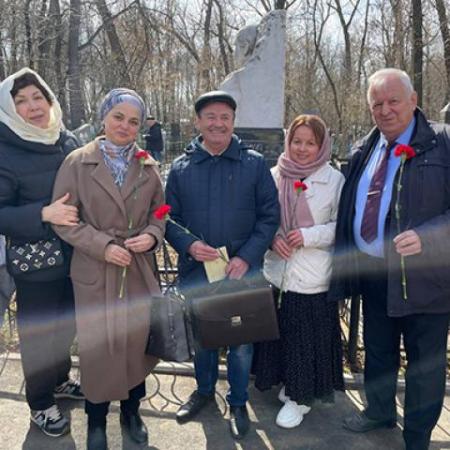 В Казани почтили память великого татарского поэта Габдуллы Тукая (ФОТО)