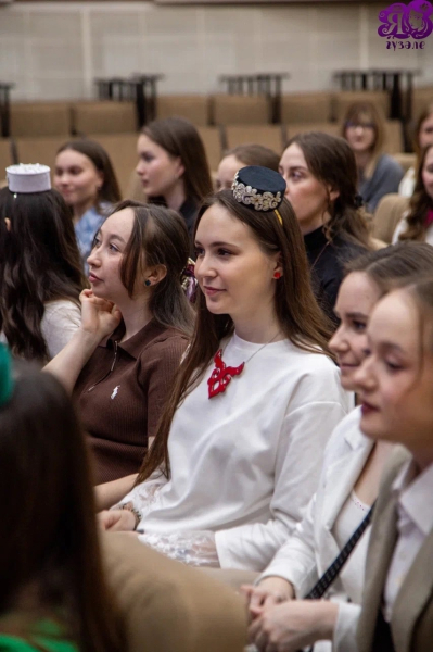 В Казани прошел первый день очного этапа проекта «Яз Гүзәле» (ФОТО) В Казани прошел первый день очного этапа проекта «Яз Гүзәле» (ФОТО)