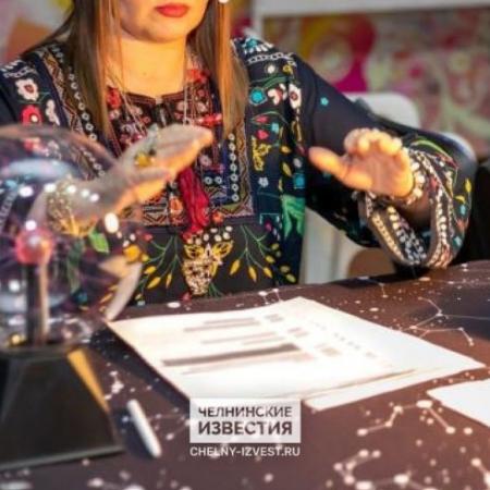 В Челнах гадалка снимала порчу вместе с сережками В Челнах гадалка снимала порчу вместе с сережками