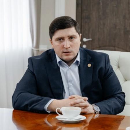 Радмир Беляев покинул пост главы Менделеевского района Радмир Беляев покинул пост главы Менделеевского района