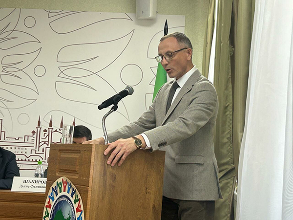 Институт татарской энциклопедии представил сборник &laquo;Татары Узбекистана&raquo; (ФОТО)