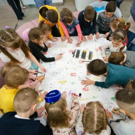 Мэрия Казани организует семейный праздник «Алмаш» для изучающих татарский язык Мэрия Казани организует семейный праздник «Алмаш» для изучающих татарский язык