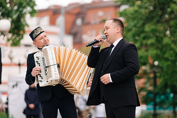 ФОТОрепортаж с концерта, посвящённого памяти Рашита Вагапова ФОТОрепортаж с концерта, посвящённого памяти Рашита Вагапова