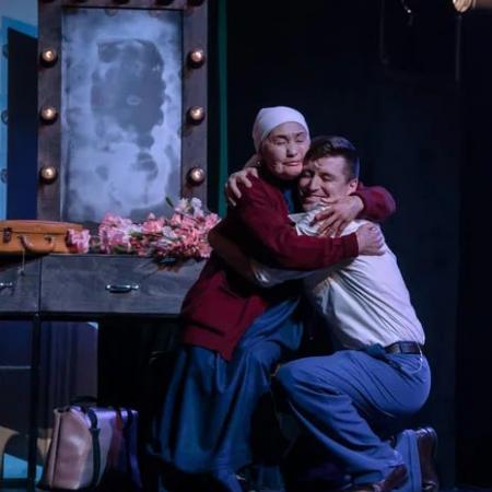 В театре Тинчурина состоялся пресс-показ спектакля «Бәхет хакы» (ФОТО) В театре Тинчурина состоялся пресс-показ спектакля «Бәхет хакы» (ФОТО)