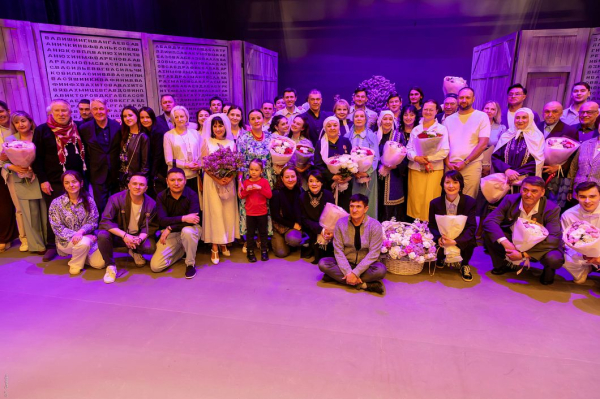 В новом здании театра Камала состоялась премьера спектакля "Матери ждут сыновей" (ФОТО) В новом здании театра Камала состоялась премьера спектакля "Матери ждут сыновей" (ФОТО)