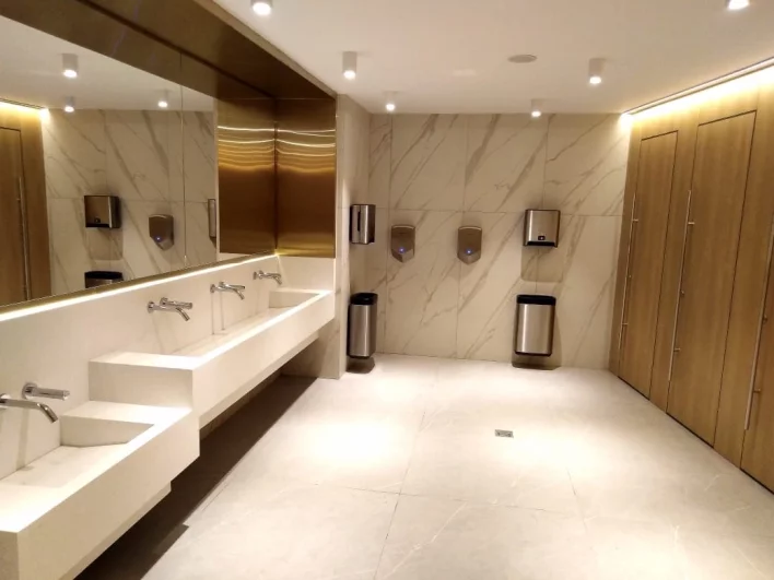 
        Какую женщину Тукай считал вторым солнцем?    