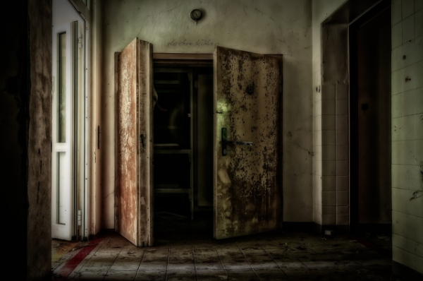 
        &laquo;Я любил её и после смерти&raquo;. В Челнах мужчина полгода жил с трупом жены    