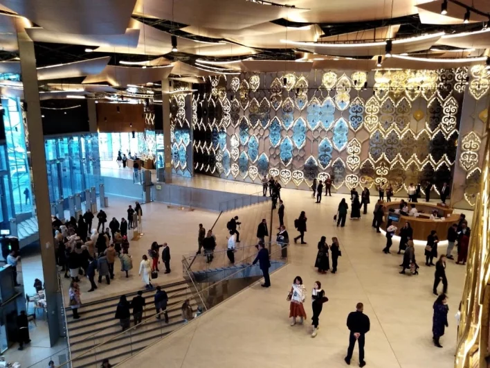 
        Какую женщину Тукай считал вторым солнцем?    