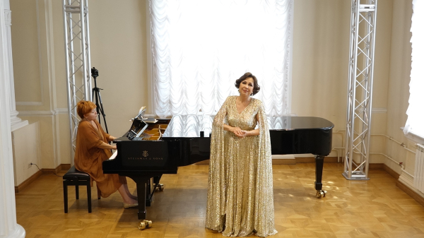 Солистка Госоркестра народных инструментов РТ выступила на юбилейном концерте &laquo;Звёздные вокалисты Гнесинки&raquo;