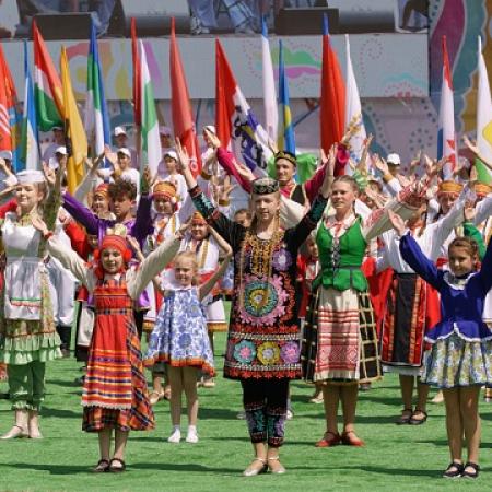 В Татарстане утвердили даты национальных праздников на 2025 год