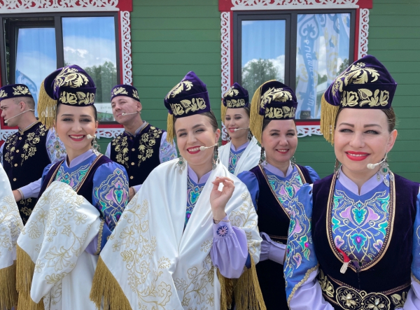 Государственный ансамбль фольклорной музыки РТ принял участие в Сабантуе (ФОТО)