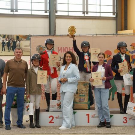В Татарстане состоялось Первенство России по конкуру среди всадников на лошадях до 150 сантиметров В Татарстане состоялось Первенство России по конкуру среди всадников на лошадях до 150 сантиметров