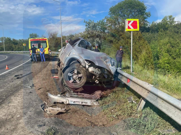 Машина превратилась в месиво: в Татарстане в лобовом ДТП погиб водитель иномарки (ФОТО) Машина превратилась в месиво: в Татарстане в лобовом ДТП погиб водитель иномарки (ФОТО)