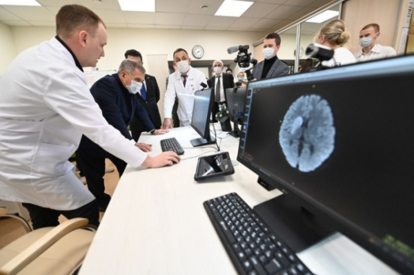 
        Реформатор в опале. Министр здравоохранения РТ Миннуллин ушел с должности    