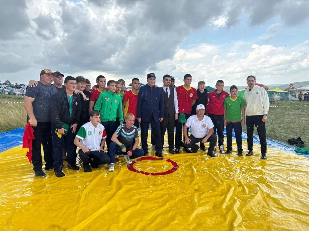 
        Юбилейный фестиваль тюркской культуры прошёл у Чатыр-Тау в Азнакаево    