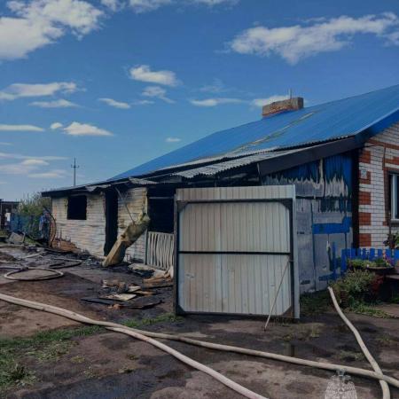 В Елабужском районе женщина разбудила дочь с внуком и спасла их от гибели в огне