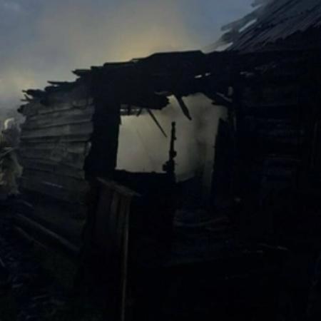 В Мамадыше на пожаре погибли две пенсионерки В Мамадыше на пожаре погибли две пенсионерки