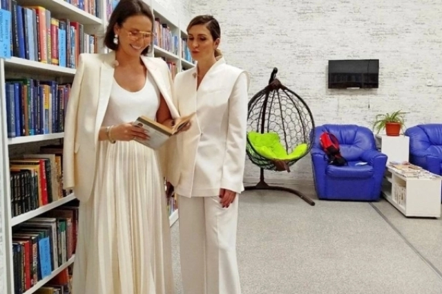 
        Годы мучений. Утяшева рассказала о тяжелом детстве и домашнем насилии    