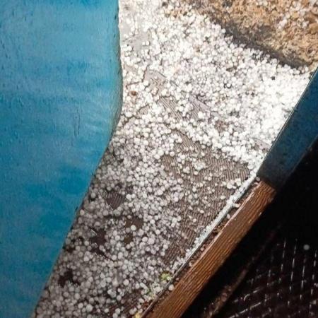 Смерч и град: в Татарстане бушует непогода Смерч и град: в Татарстане бушует непогода