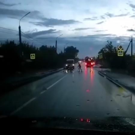 Выяснилось, что троих подростков в Казани сбил глава Союза художников РТ Альберт Шиабиев Выяснилось, что троих подростков в Казани сбил глава Союза художников РТ Альберт Шиабиев