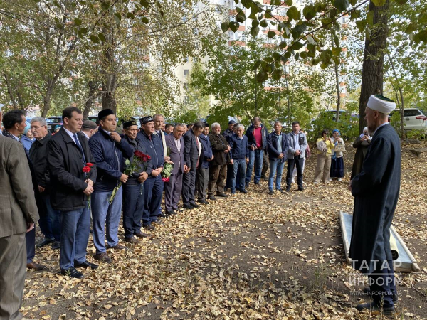&laquo;Ее дело должно быть продолжено&raquo;: в Казани простились с Флерой Ганиевой (ФОТО)