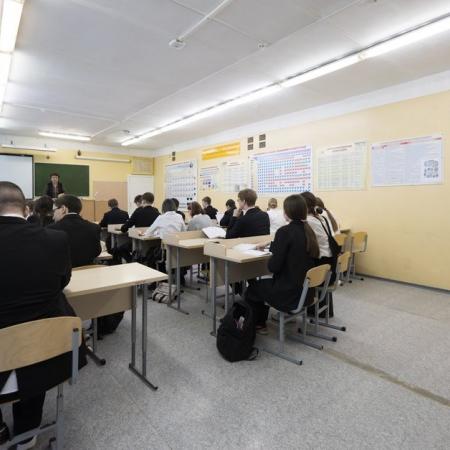 В казанской гимназии №125 произошла эвакуация из-за задымления