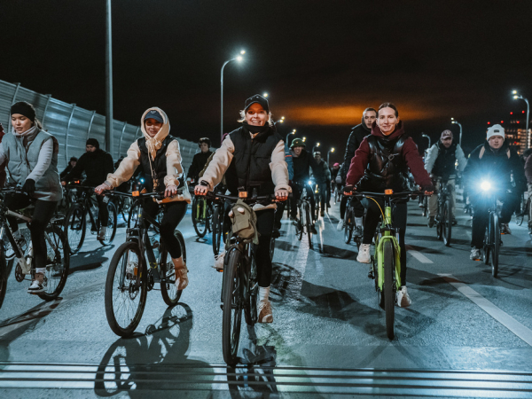 В Ночном велофесте приняли участие 4 тыс. человек 