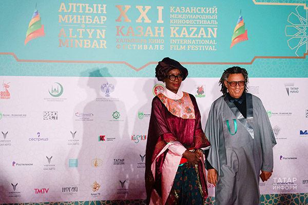 В Казани состоялась церемония открытия XXI кинофестиваля «Алтын минбар» (ФОТО) В Казани состоялась церемония открытия XXI кинофестиваля «Алтын минбар» (ФОТО)