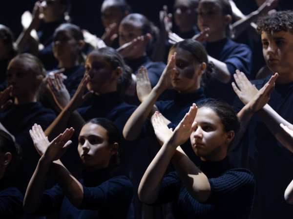 Театральный фестиваль «ЖЫ-ШЫ»: читка пьесы, мастер-класс, концерт и лекция-дискотека Театральный фестиваль «ЖЫ-ШЫ»: читка пьесы, мастер-класс, концерт и лекция-дискотека