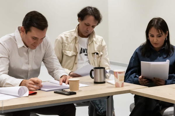 В театре Камала прошла читка будущего спектакля "Музей невинности" (ФОТО)